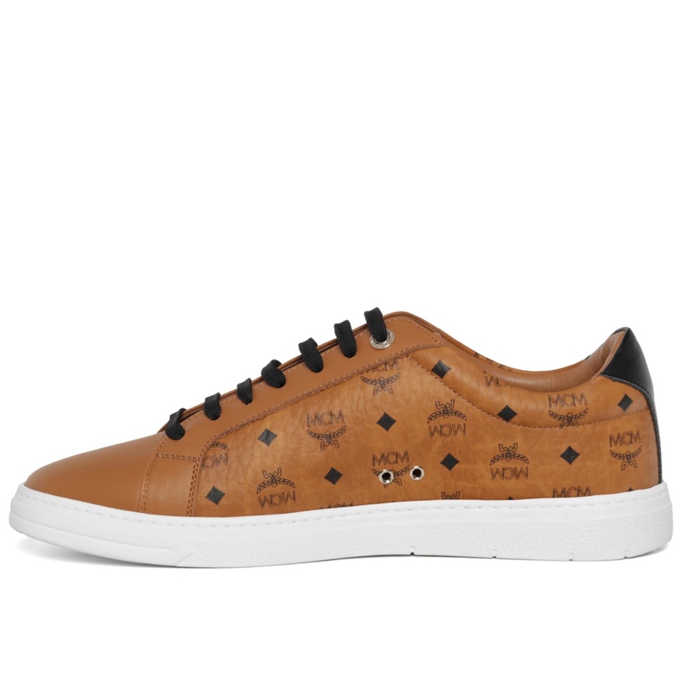 ⭐️ MCM MEN'S TERRAIN LO SNEAKERS IN VISETOS
